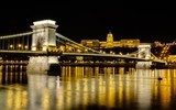 Chain Bridge and Buda Castle at night, Budapest, Hungary 