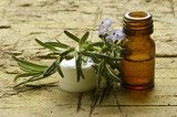 Rosemary essential oil Olio essenziale di rosmarino 