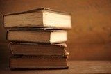 Ciepło dawnych kart i zakurzone historie