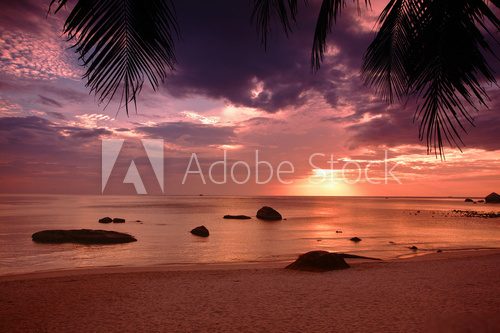Sunset on the beach of Gulf of Thailand on the Koh Samui