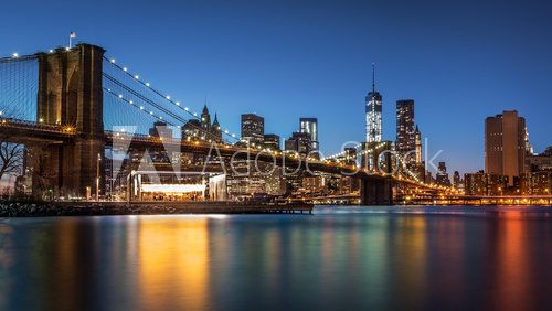 Brooklyn Bridge at dusk