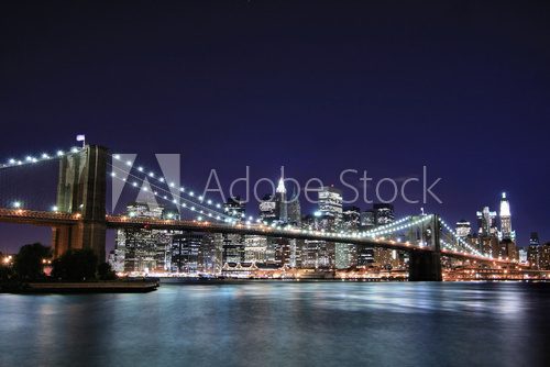 Brooklyn Bridge and Manhattan skyline At Night, New York City