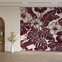 Bordowe-hibiskusy-w-tropikalnej-kompozycji-fototapety-kwiaty-fototapety-demural