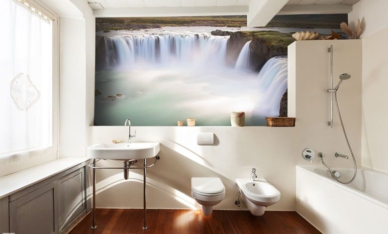 spadajace z kranca swiata fototapety do lazienki fototapety demural